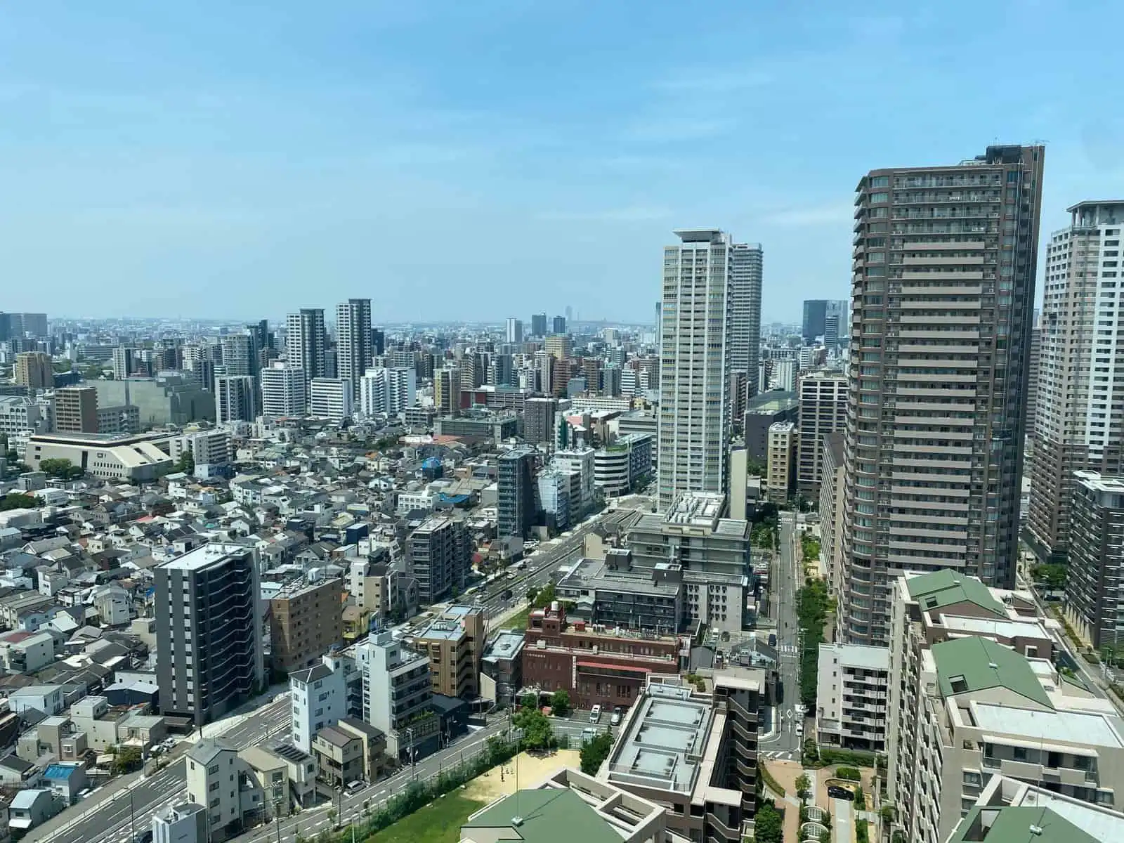 Tokyo city skyline with skyscrapers and urban landscape.