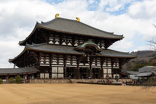 Nara great buddha hall pic